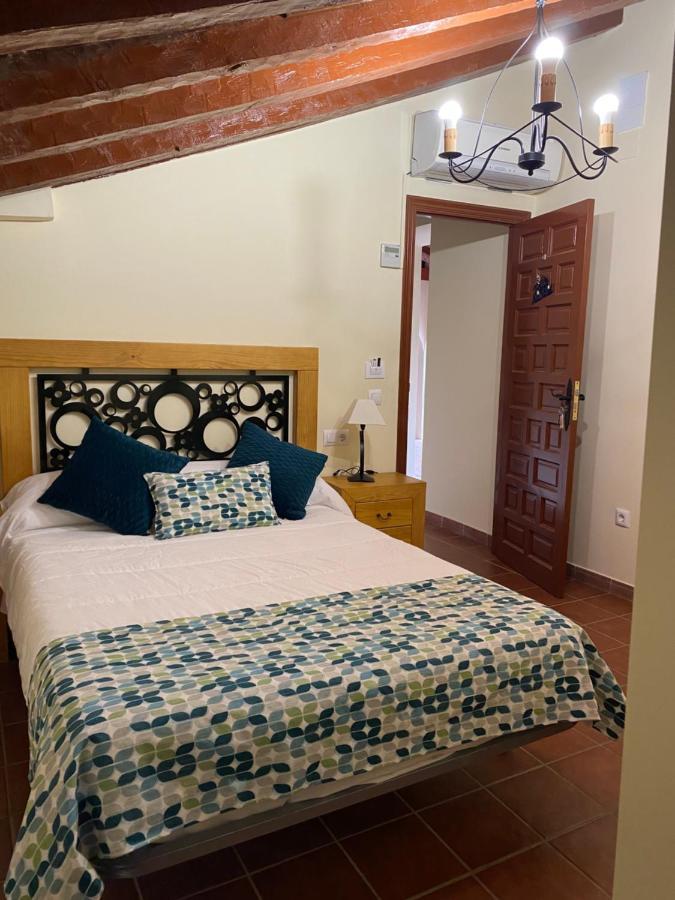 Hotel Rural El Refugio De Los Templarios Cabeza del Buey Exteriör bild
