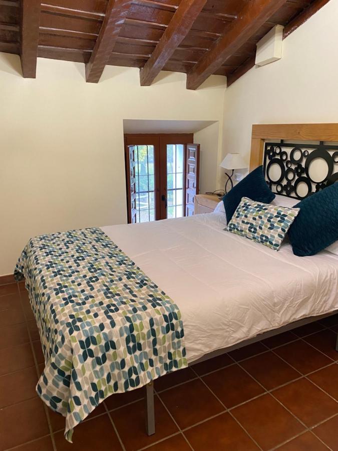 Hotel Rural El Refugio De Los Templarios Cabeza del Buey Exteriör bild